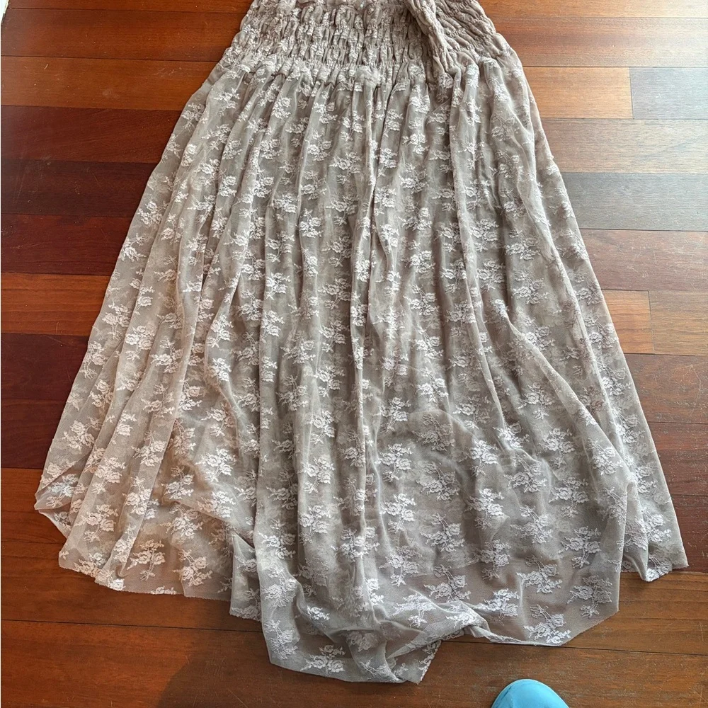 Free People Floral Lace Maxi Skirt in Mauve - Picture 2 of 8